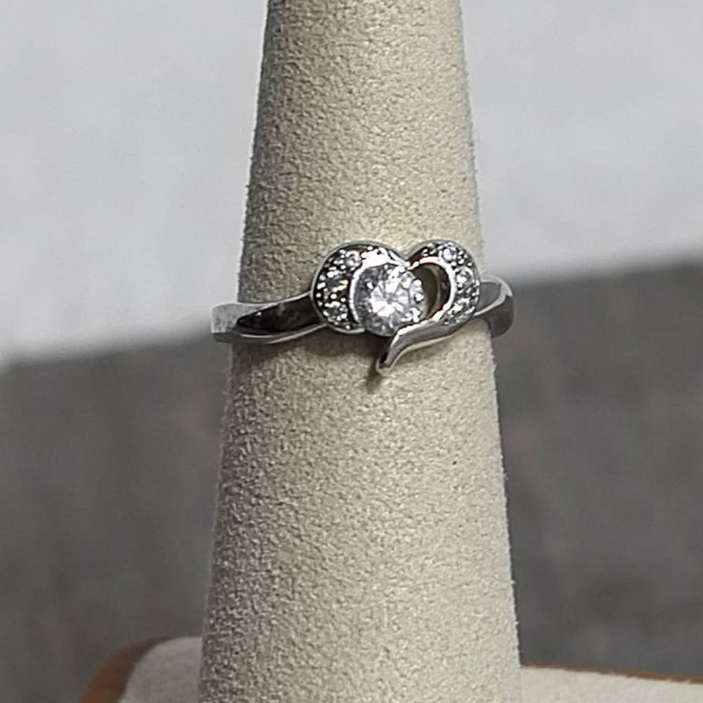 Sterling Silver 925 Heart Love Ring with Cubic Zirconia Size 5.5